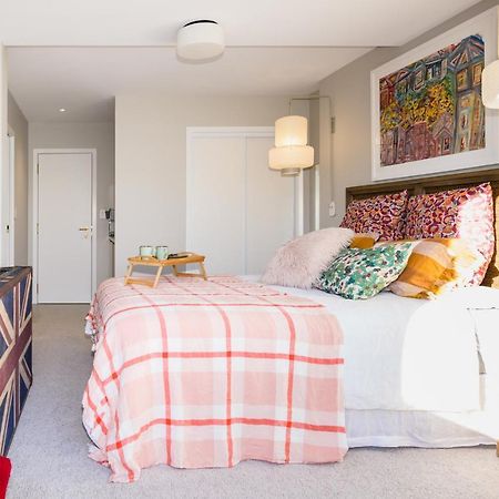 Enjoy Downtown Mount Maunganui Hotel Bagian luar foto